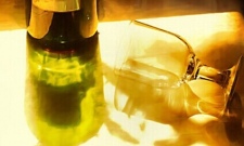 光照会对瓶装酒产生哪些影响？
