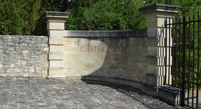 拉图酒庄（法文：Chateau Latour）一级酒庄(5/61)法国法尔多八大名庄之一