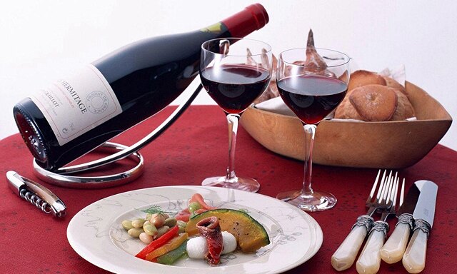 为什么法国人喜欢喝红酒?