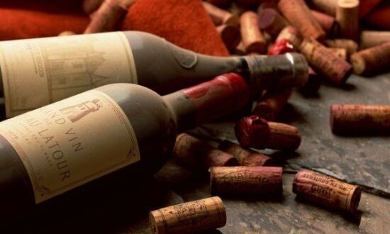 法国波尔多是全球最大的红酒期货（酒花）市场