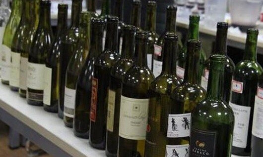 报告显示：200元以下低价进口酒走红中国市场